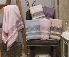 Guipure Towels